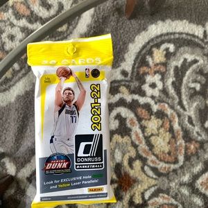 Brand new nba 2021 donruss fat pack